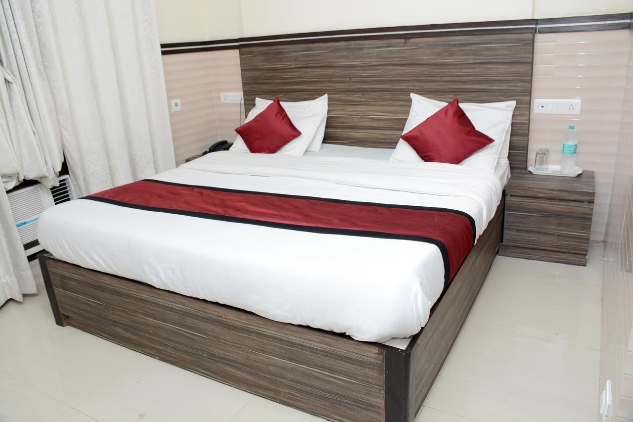 Hotel Ambassador Katra Exterior photo
