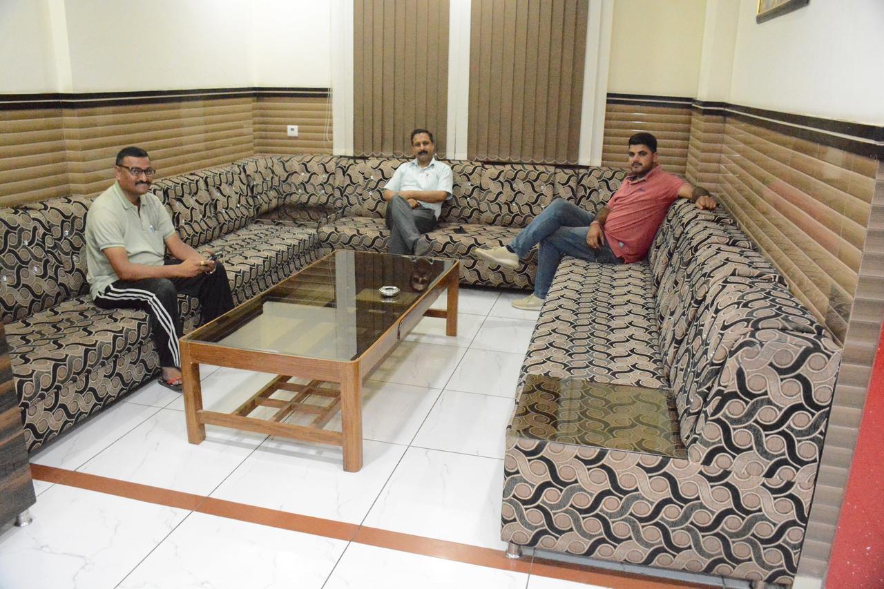 Hotel Ambassador Katra Exterior photo